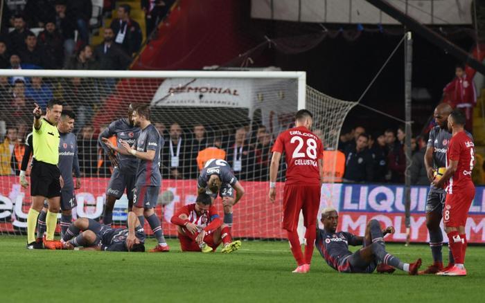 Kazanmayı becerdiler (Cem Dizdar)