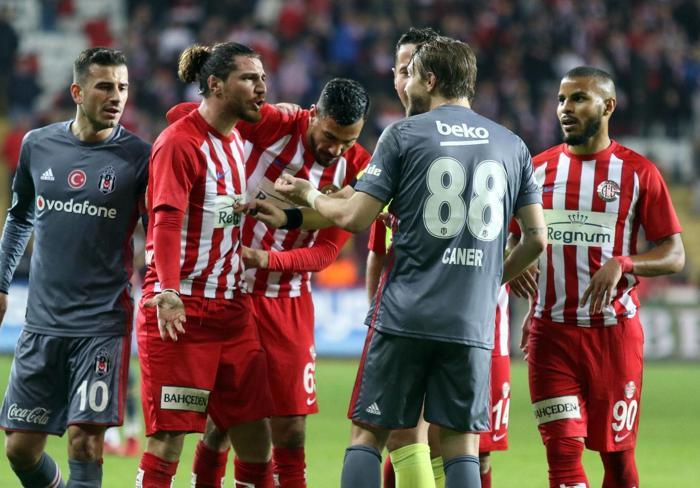 Negredo yetmeyebilir (Ali Ece)