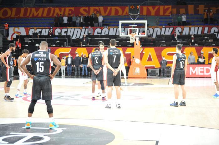 Basketboldaki Galatasaray-Beşiktaş derbisine Sarı-Kırmızılı futbol takımından büyük ilgi