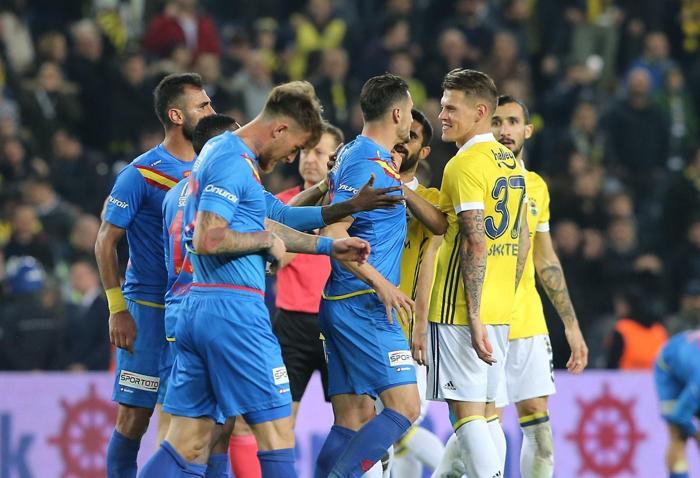 Fanatik yazarlarının Fenerbahçe - Göztepe maçı yorumları