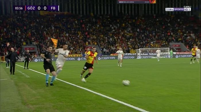Göztepe-Fenerbahçe maçında korkutan an: İrfan Can Kahveci...