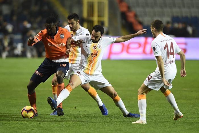Fanatik yazarlarının Başakşehir - Galatasaray maçı yorumları