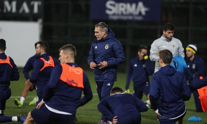 Fenerbahçede Ersun Yanal rüzgarı