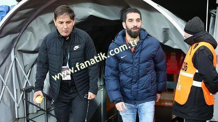 Arda Turan heyecandan yerinde duramadı