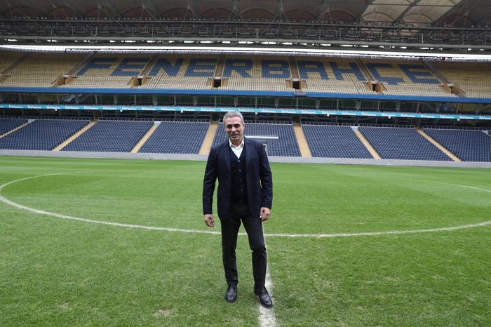 Fenerbahçede Ersun Yanal rüzgarı