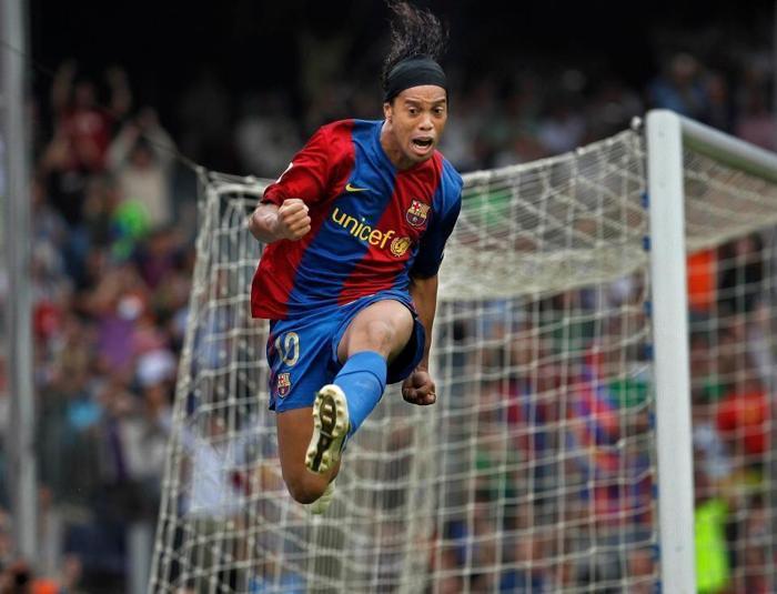 Ronaldinho futbolu bıraktı