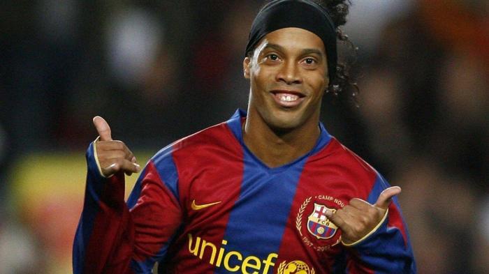 Ronaldinho futbolu bıraktı