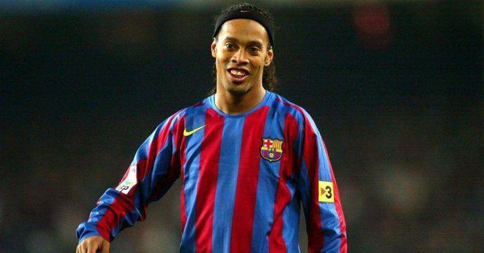 Ronaldinho futbolu bıraktı