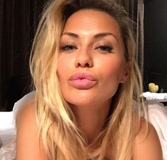 Marouane Fellaini Rus Playboy Victoria Bonya ile görüntülendi