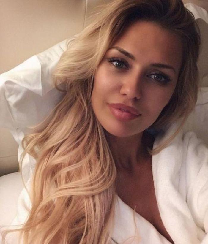 Marouane Fellaini Rus Playboy Victoria Bonya ile görüntülendi