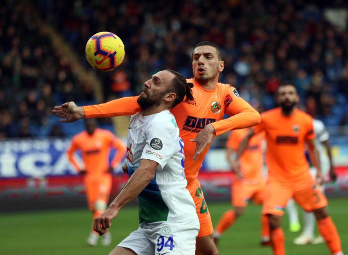 Ç.Rizespor - Alanya maçında duygusal anlar - Hasan Kartal gözyaşlarını tutamadı