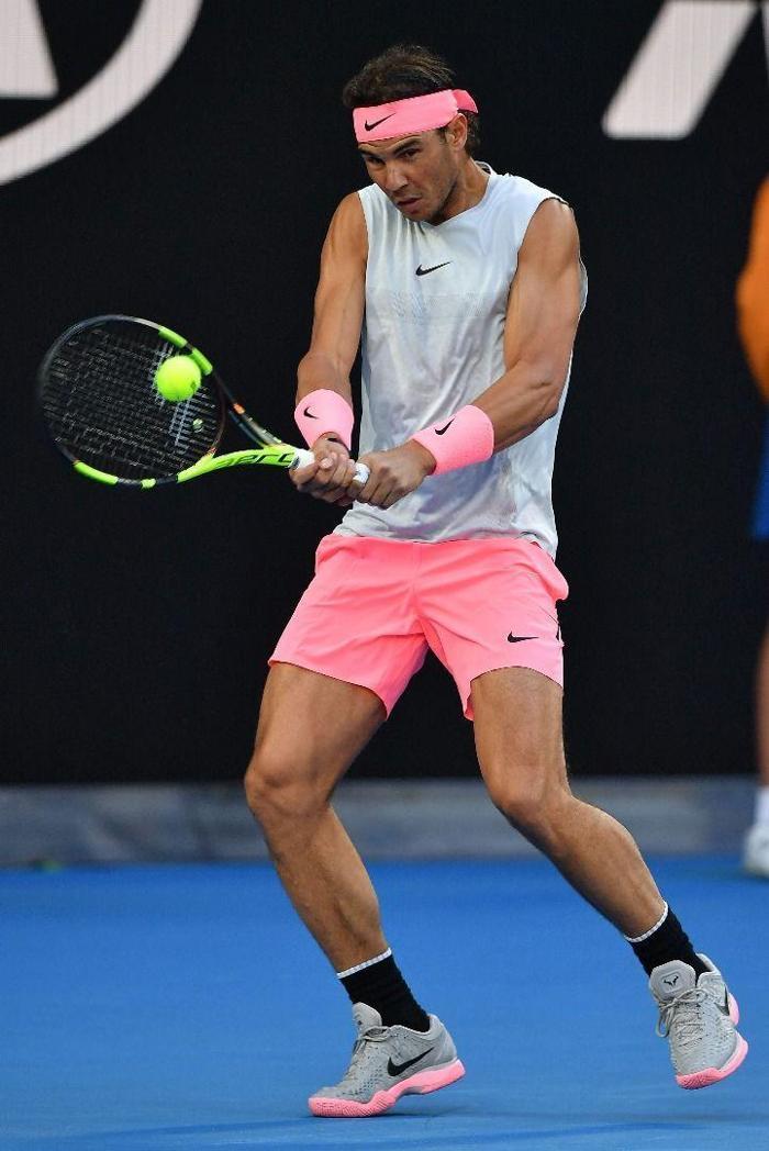 Rafael Nadal kolsuz tişörtü hatırladı