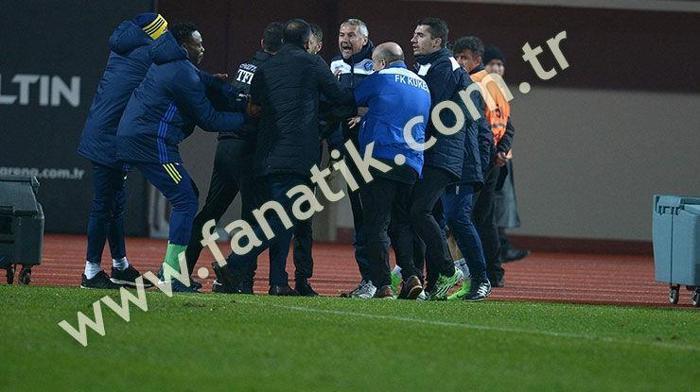 Fenerbahçe-Kukesi maçına damga vuran olay