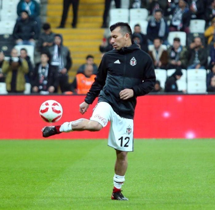 Beşiktaşlı Gary Medelden Malmö maçı sonrası flaş açıklama