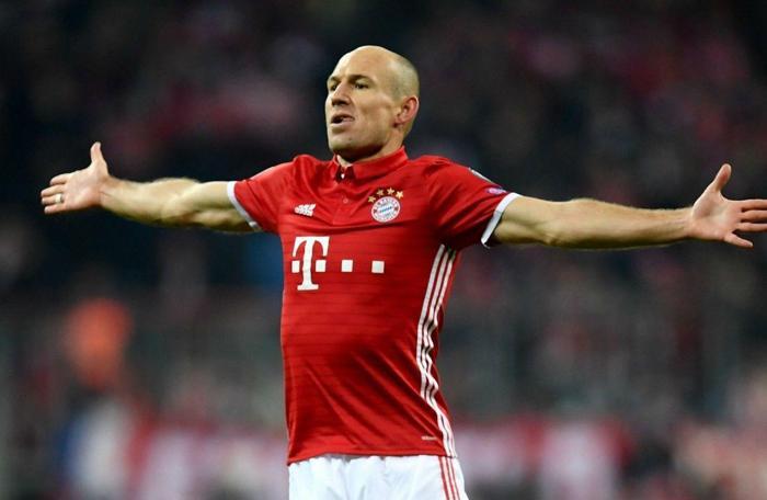 Arjen Robben (Sağ kanat)