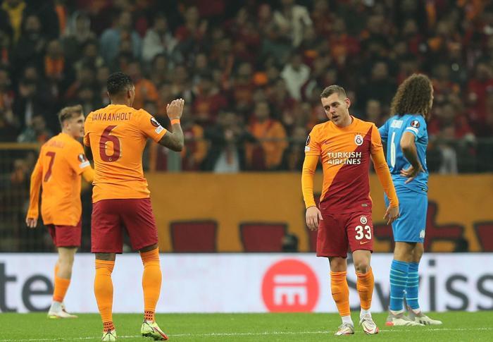 Fanatik yazarları Galatasaray - Marsilya maçını değerlendirdi