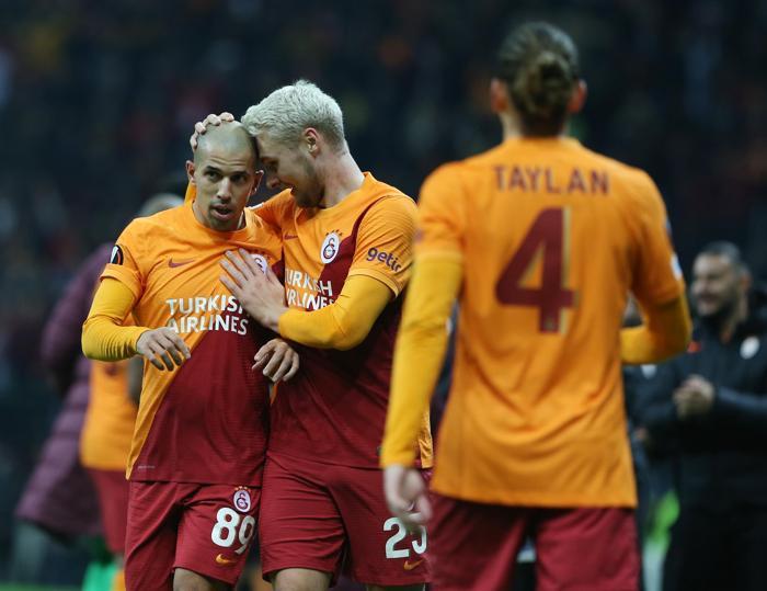 Fanatik yazarları Galatasaray - Marsilya maçını değerlendirdi