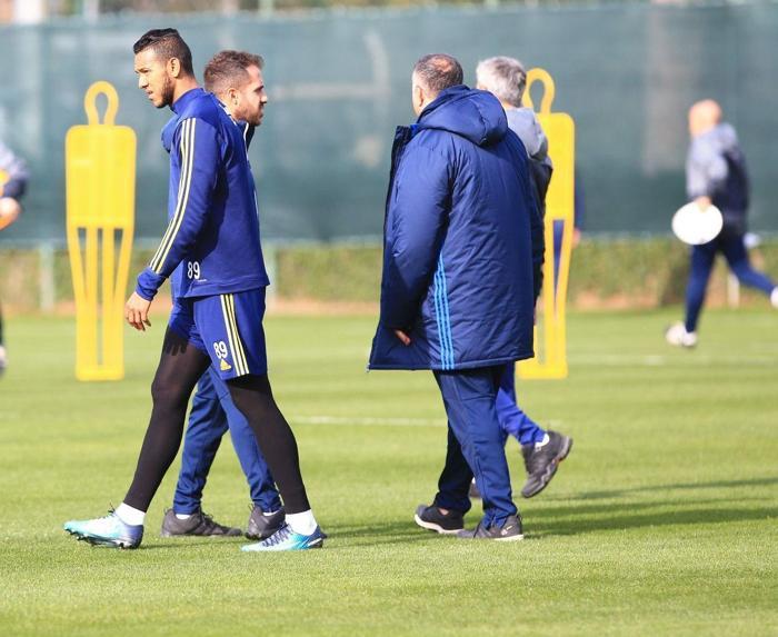 Fenerbahçede iki şok İdmanı yarım bıraktılar