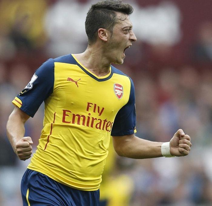 Arsenal - Galatasaray maçının 11leri