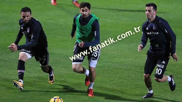 Lucescu takımların kamplarını dolaştı
