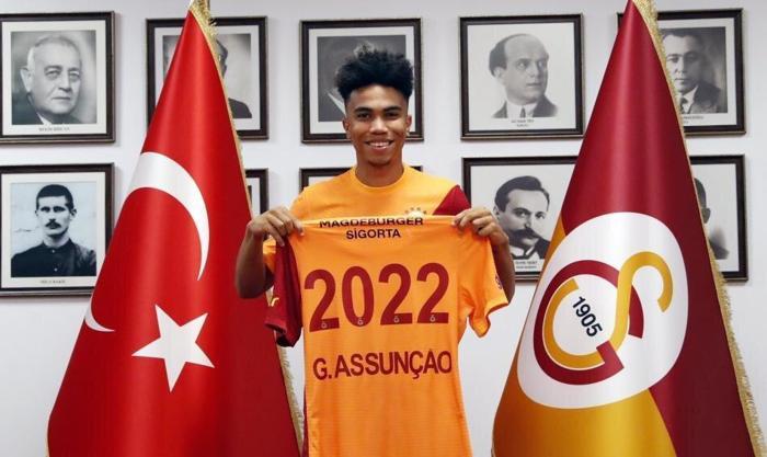 Son dakika | Galatasarayda gidecekler belli olmaya başladı