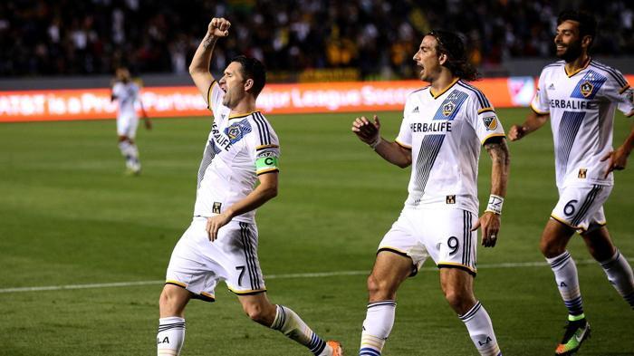 14) Los Angeles Galaxy