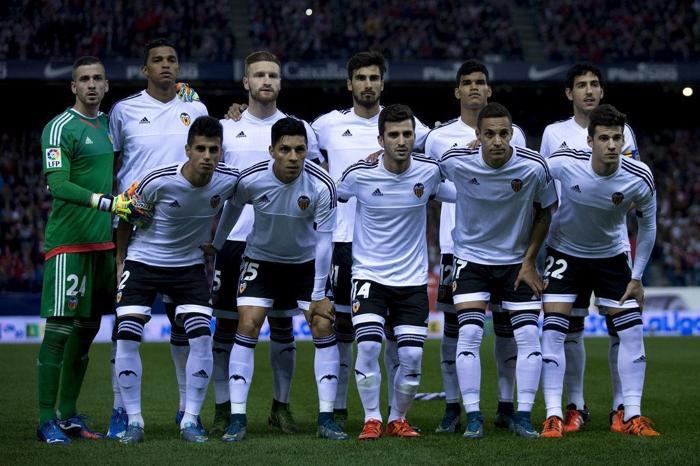 29) Valencia