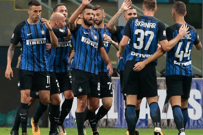 30) Inter