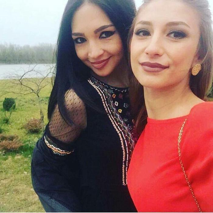 Arda Turan, bu sefer de fitness eğitmeni Elif Güngöre yazdı