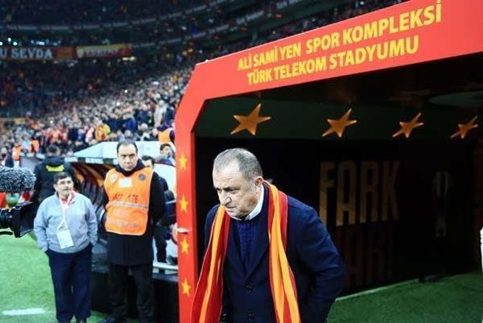 Terim ile ilk kriz