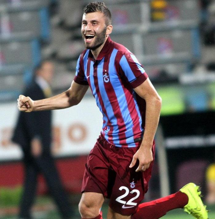 FIFA 15teki en iyi 50 Türk
