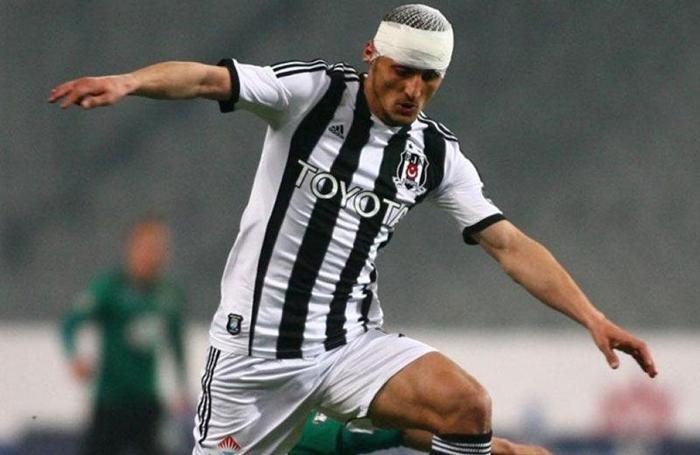 FIFA 15teki en iyi 50 Türk