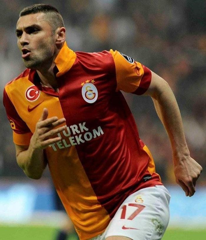 FIFA 15teki en iyi 50 Türk