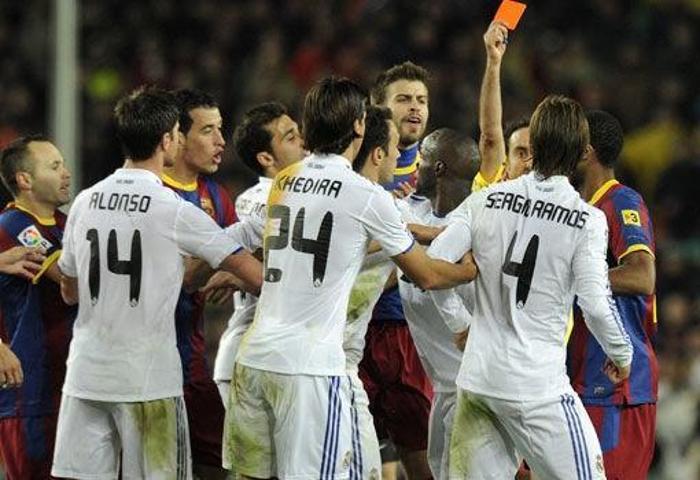 EL CLASICODAN İLGİNÇ NOTLAR