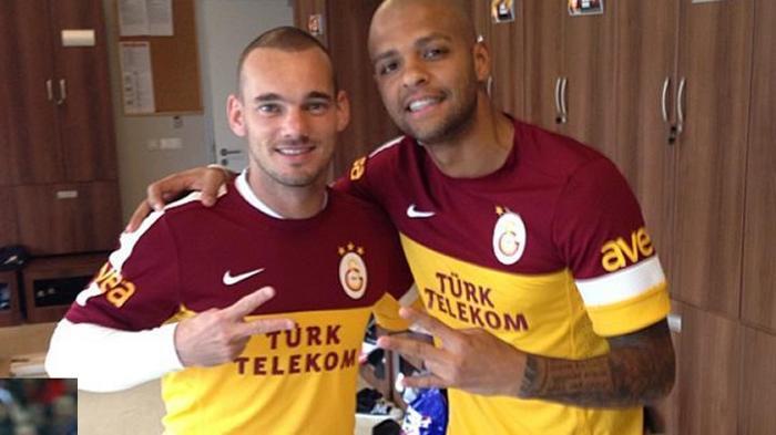Galatasarayda operasyon 5 futbolcu yolcu
