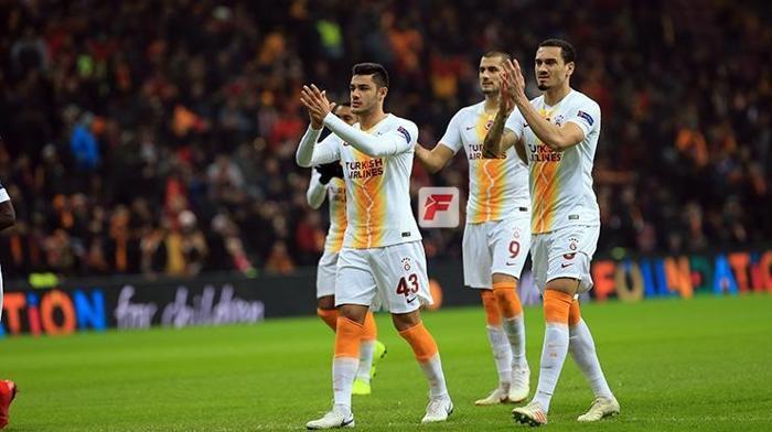 Eren Derdiyok kaçırdı Fatih Terim kulübede çıldırdı