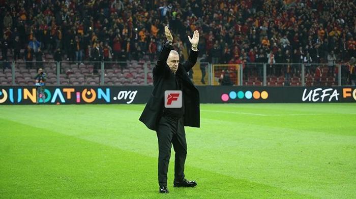 Eren Derdiyok kaçırdı Fatih Terim kulübede çıldırdı