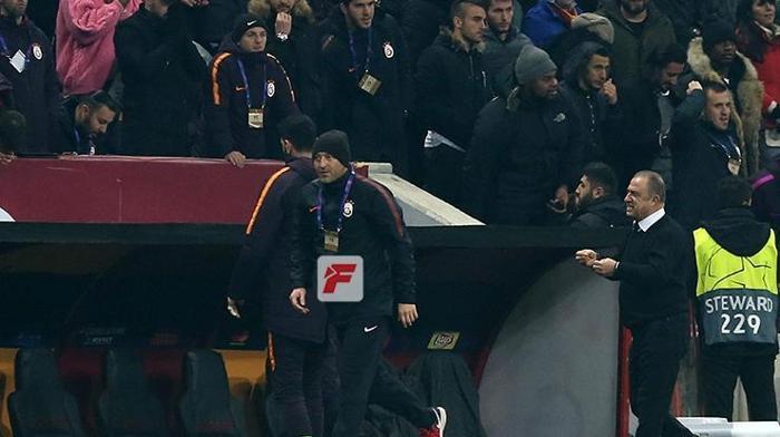 Eren Derdiyok kaçırdı Fatih Terim kulübede çıldırdı