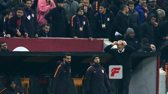 Eren Derdiyok kaçırdı Fatih Terim kulübede çıldırdı