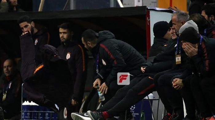 Eren Derdiyok kaçırdı Fatih Terim kulübede çıldırdı