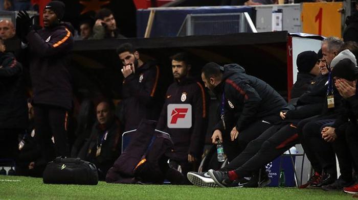 Eren Derdiyok kaçırdı Fatih Terim kulübede çıldırdı