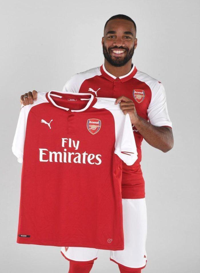 Alexandre Lacazette