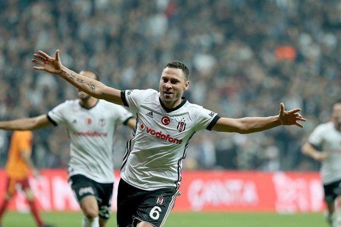 Beşiktaşın yeni transferi Vida konuştu İşte ilk sözleri...