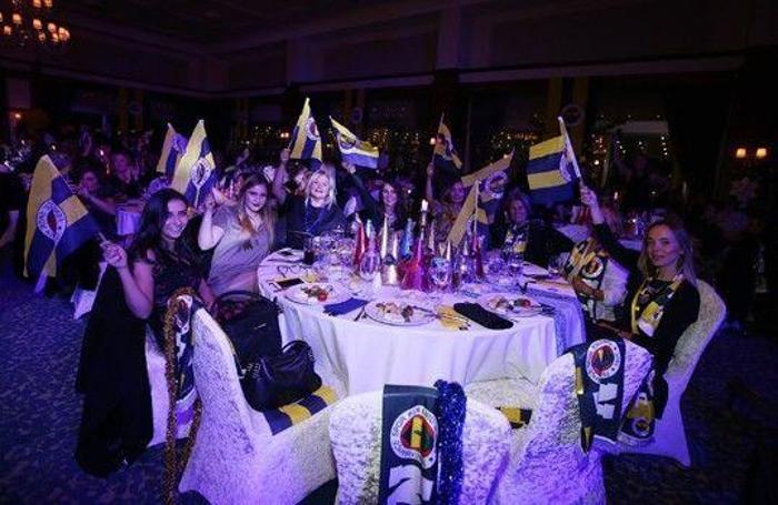 Fenerbahçede kadın kongre üyelerine özel yılbaşı eğlencesi düzenlendi