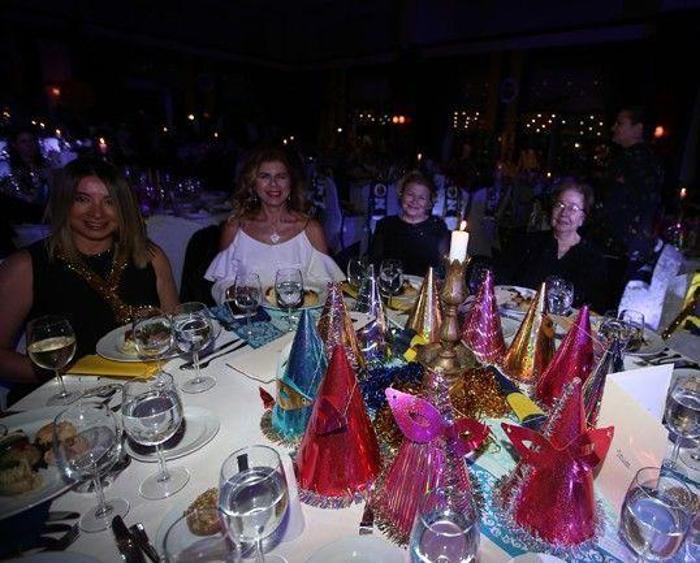Fenerbahçede kadın kongre üyelerine özel yılbaşı eğlencesi düzenlendi