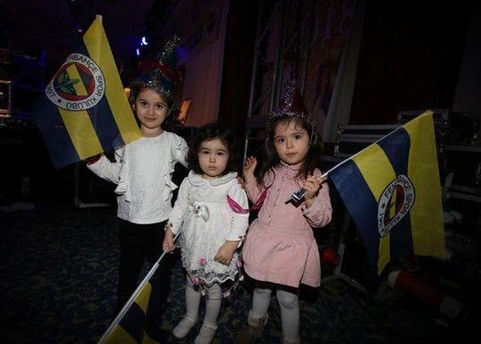 Fenerbahçede kadın kongre üyelerine özel yılbaşı eğlencesi düzenlendi