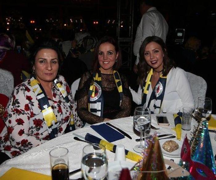 Fenerbahçede kadın kongre üyelerine özel yılbaşı eğlencesi düzenlendi