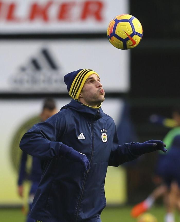 Fenerbahçede tek gündem transfer