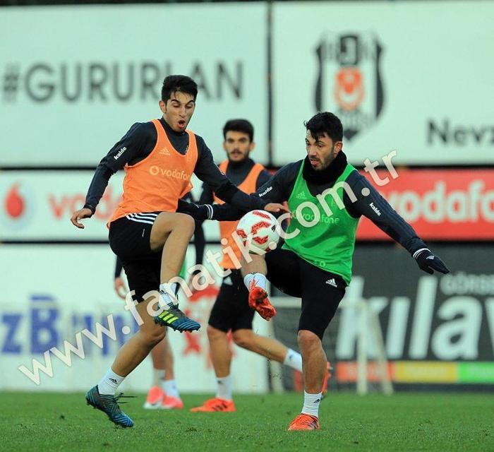 Negredo ve Quaresma antrenmana damga vurdu