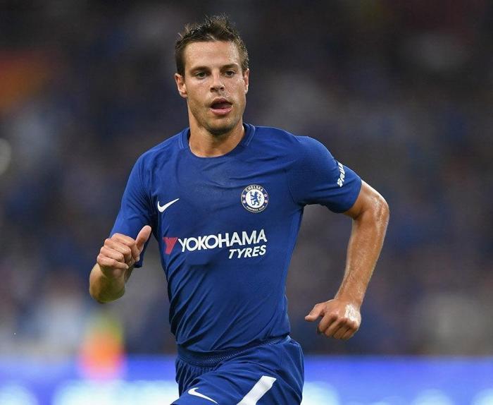 Cesar Azpilicueta (Sağ bek)